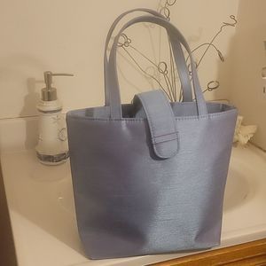 Estee Lauder Sky Blue Purse. Nwot. Fabric, snap closure gold tone. Gorgeous 😍